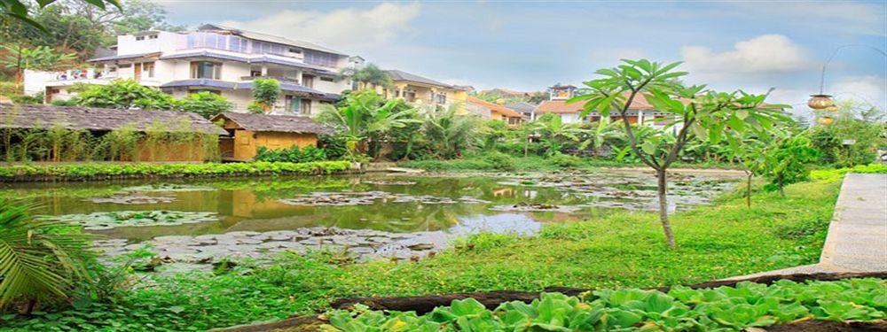 Hotel Lotus Bandung Exterior foto