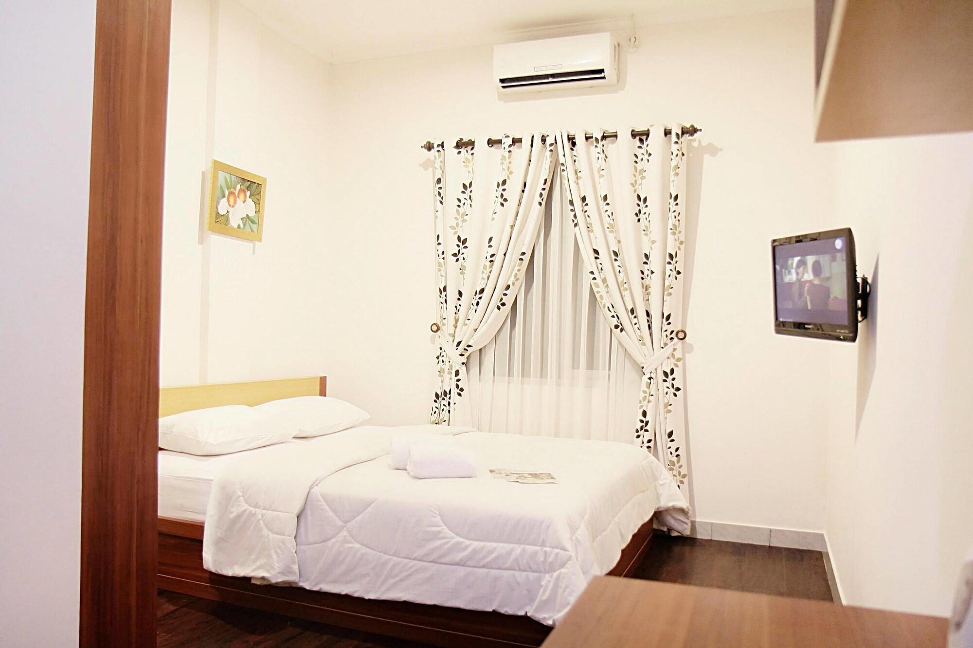 Hotel Lotus Bandung Exterior foto