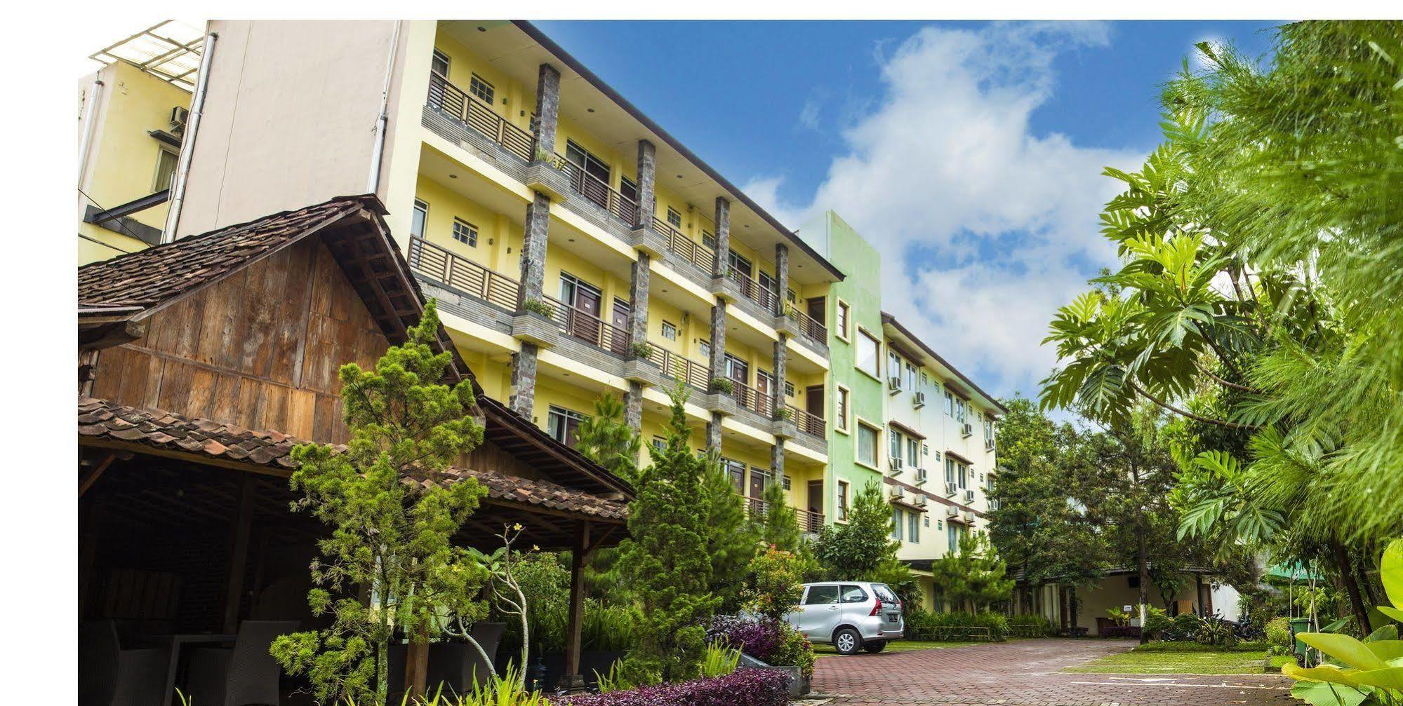 Hotel Lotus Bandung Exterior foto